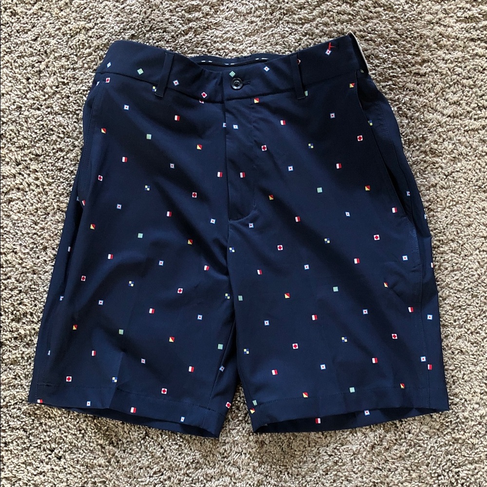 Walter Hagen Men's Navy Performance 11 Golf Shorts - 9” Waist 30. NEW